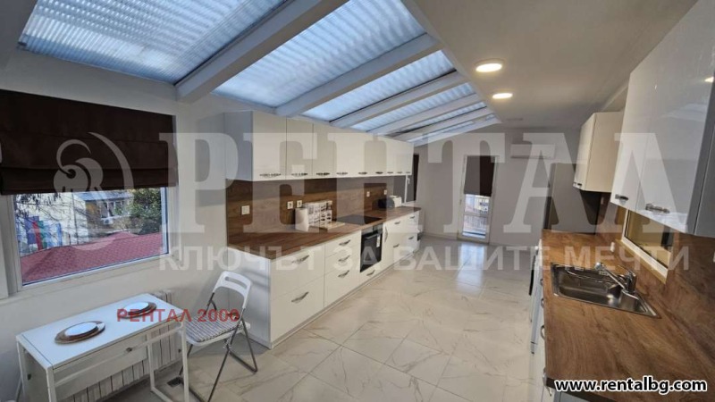 Дава под наем МНОГОСТАЕН, гр. Пловдив, Център