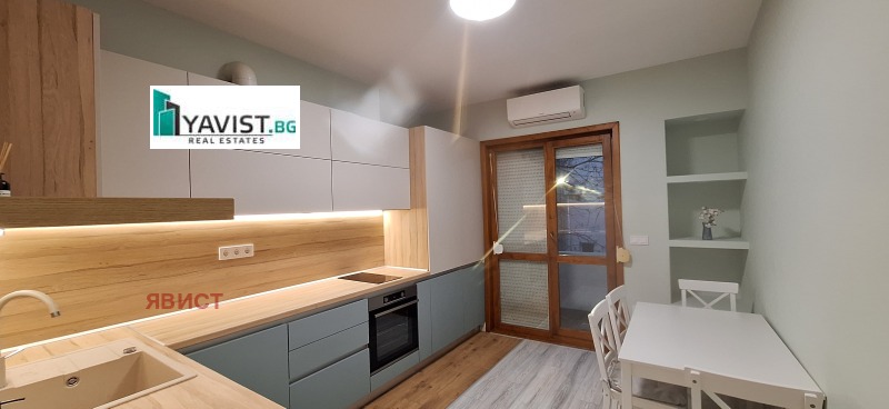 Дава под Наем 3-СТАЕН в град Бургас, Център - 80 кв.м / 690 € » 1 349.52 лв., ЯВИСТ