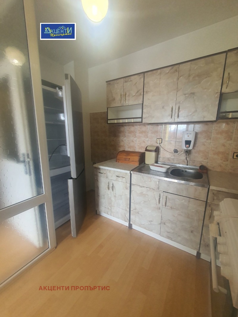 Kiadó  2 hálószobás Veliko Tarnovo , Centar , 90 négyzetméter | 27080755 - kép [2]