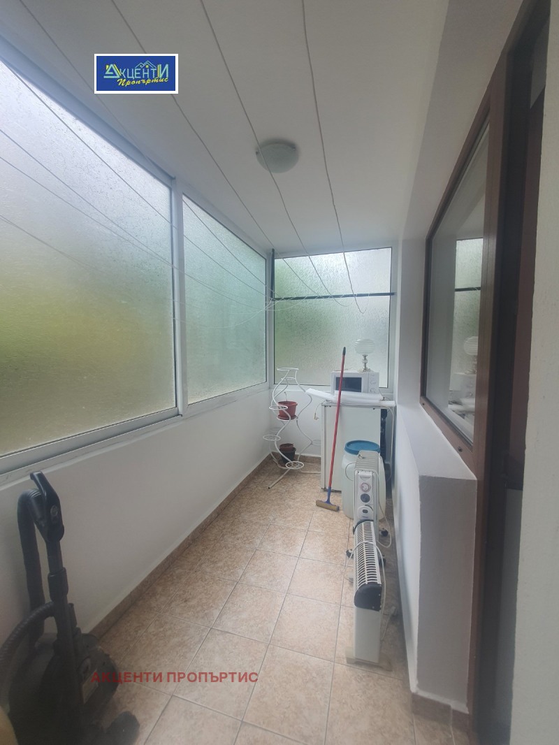 Kiadó  2 hálószobás Veliko Tarnovo , Centar , 90 négyzetméter | 27080755 - kép [7]
