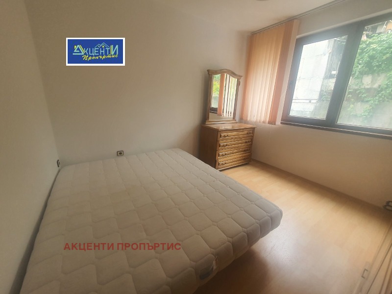 Kiadó  2 hálószobás Veliko Tarnovo , Centar , 90 négyzetméter | 27080755 - kép [8]