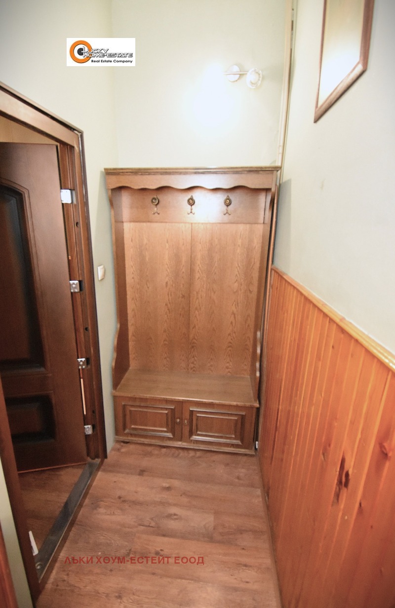 Издаје се  2 спаваће собе Софија , Центар , 80 м2 | 46074320 - слика [7]
