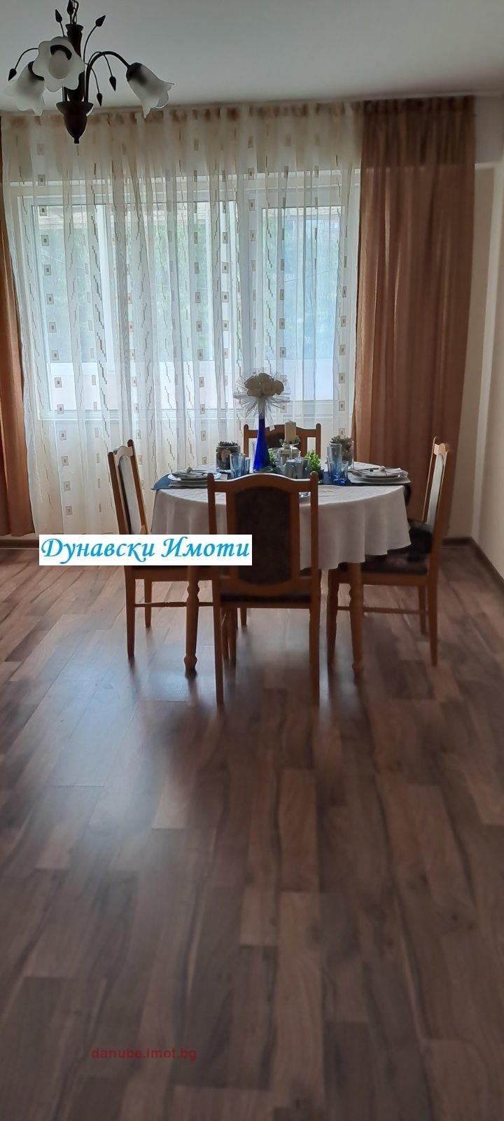 Дава под наем 3-СТАЕН, гр. Русе, Дружба 3, снимка 3 - Апартаменти - 53154044