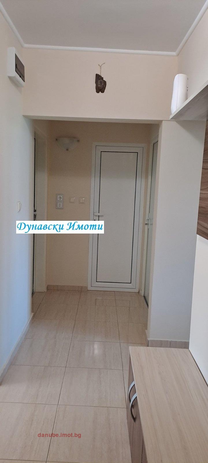 Дава под наем 3-СТАЕН, гр. Русе, Дружба 3, снимка 15 - Апартаменти - 53154044