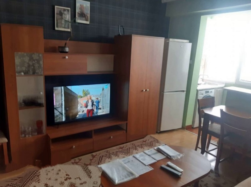 Дава под наем 2-СТАЕН, гр. София, Зона Б-18, снимка 4 - Апартаменти - 52807488