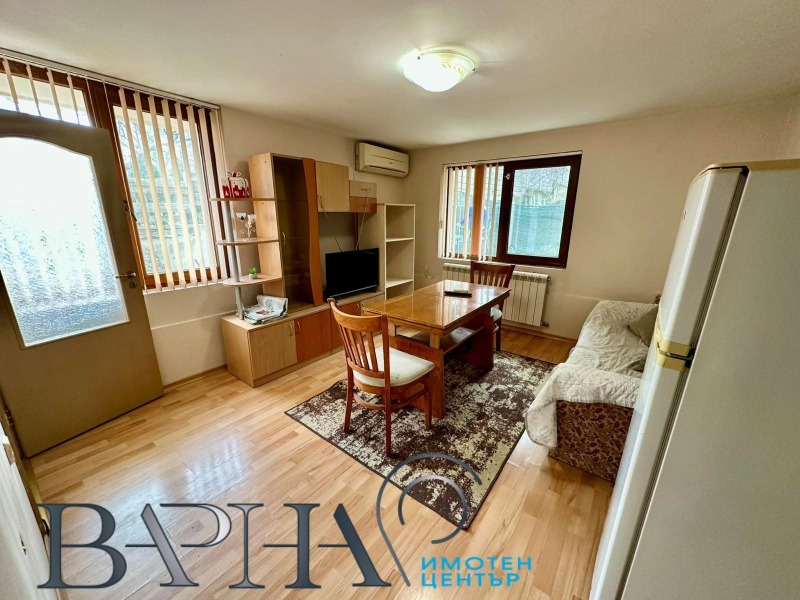 Дава под Наем 2-СТАЕН в град Варна, Бриз - 50 кв.м / 300 € » 586.75 лв., ИМОТЕН ЦЕНТЪР ВАРНА