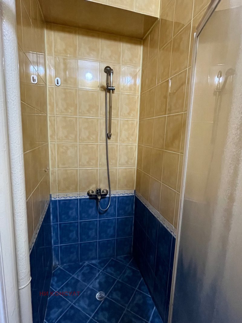 Издаје се  1 спаваћа соба Софија , Центар , 55 м2 | 37917637 - слика [8]