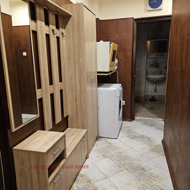 Издаје се  2 спаваће собе Софија , Крастова вада , 80 м2 | 16788494 - слика [4]