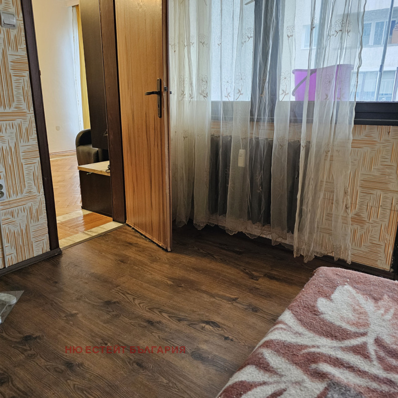 Издаје се  2 спаваће собе Софија , Крастова вада , 80 м2 | 16788494 - слика [11]
