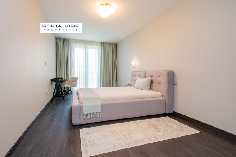 Издаје се  2 спаваће собе Софија , Лозенец , 152 м2 | 48666786 - слика [7]