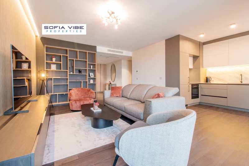Издаје се  2 спаваће собе Софија , Лозенец , 152 м2 | 48666786 - слика [2]