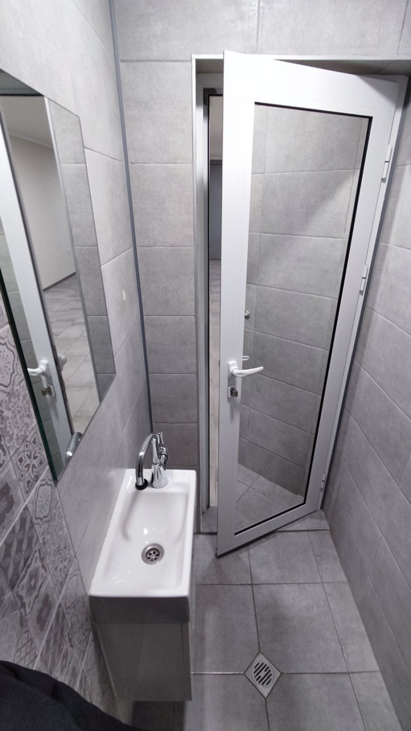 Дава под наем МАГАЗИН, гр. Варна, Автогара, снимка 13 - Магазини - 52783746