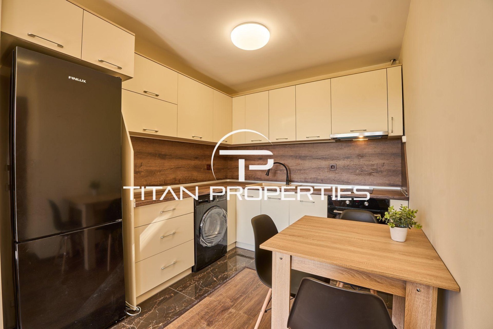 Дава под наем 2-СТАЕН, гр. Пловдив, Кючук Париж, снимка 2 - Апартаменти - 54200480