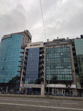 Ofis Hipodruma, Sofia
