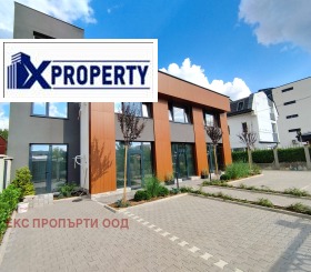 Kontor Iztok, Pernik 12