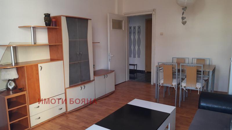 Para alugar  1 quarto Ruse , Centar , 55 m² | 69929888 - imagem [2]