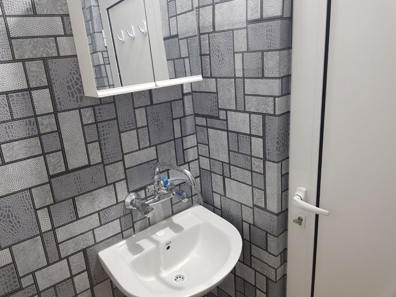 Дава под наем 2-СТАЕН, гр. Враца, Металург, снимка 9 - Апартаменти - 53452712