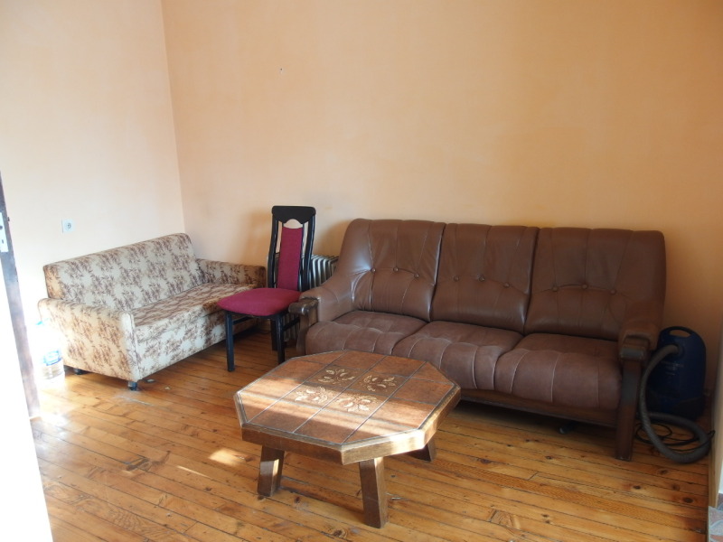 Te huur  1 slaapkamer Sofia , Ljulin 10 , 55 m² | 29696955 - afbeelding [2]