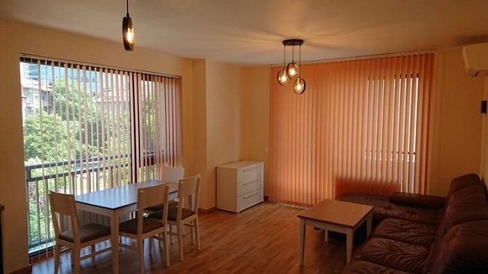 Vuokrattavana  1 makuuhuone Sofia , Tsentar , 64 neliömetriä | 31633533