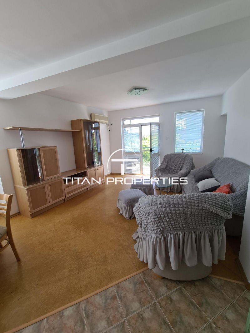 For Rent  2 bedroom Plovdiv , Kamenitsa 2 , 120 sq.m | 88281799 - image [3]