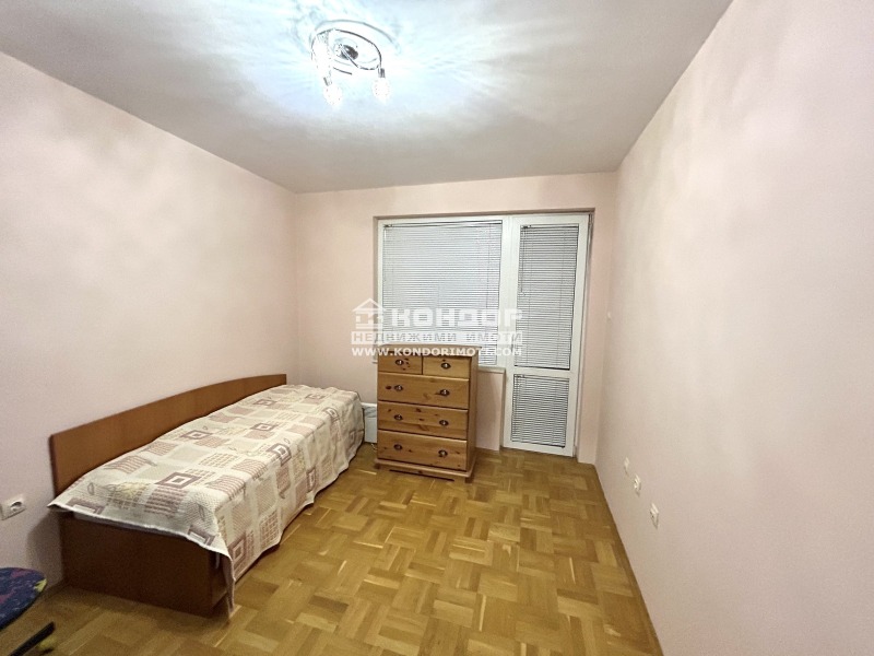 Дава под наем 3-СТАЕН, гр. Пловдив, Център, снимка 6 - Апартаменти - 52493527