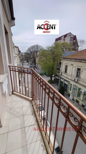 Дава под наем ОФИС, гр. Варна, Център, снимка 13 - Офиси - 52704213