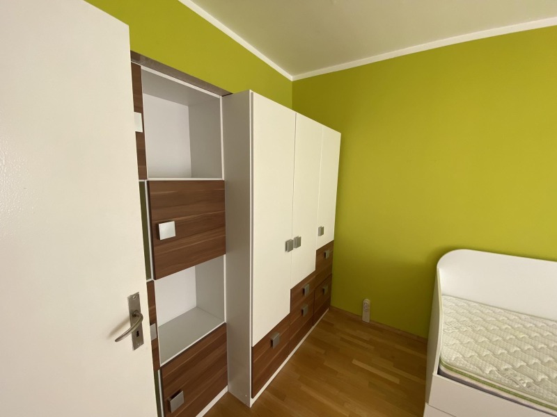 Издаје се  2 спаваће собе Софија , Надежда 1 , 84 м2 | 77396531 - слика [11]