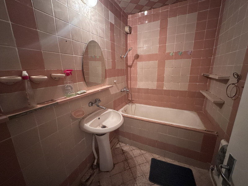 Дава под наем 3-СТАЕН, гр. Пловдив, Кършияка, снимка 12 - Апартаменти - 52548685