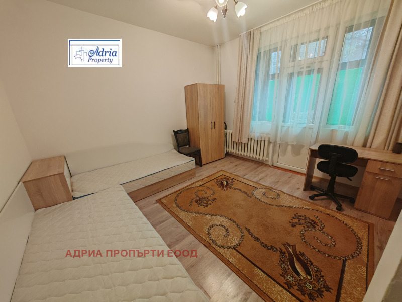 Дава под наем 3-СТАЕН, гр. София, Оборище, снимка 12 - Апартаменти - 52646478