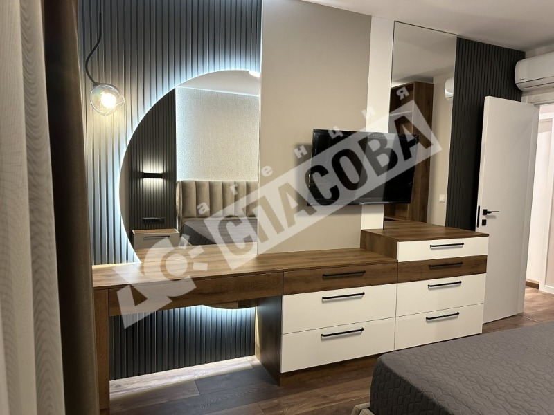 Дава под наем  4-стаен град Варна , Спортна зала , 178 кв.м | 95969597 - изображение [9]