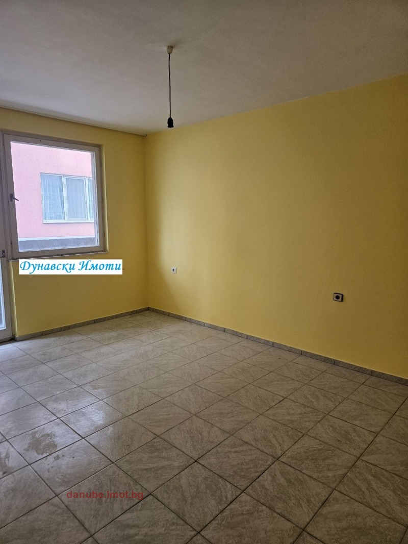 Дава под наем 4-СТАЕН, гр. Русе, Хъшове, снимка 2 - Апартаменти - 52992246