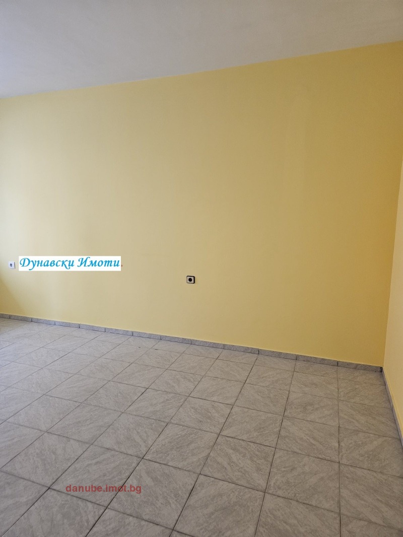 Дава под наем 4-СТАЕН, гр. Русе, Хъшове, снимка 9 - Апартаменти - 52992246