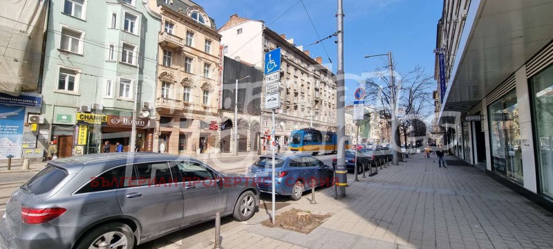 Дава под наем МАГАЗИН, гр. София, Център, снимка 3 - Магазини - 53411004