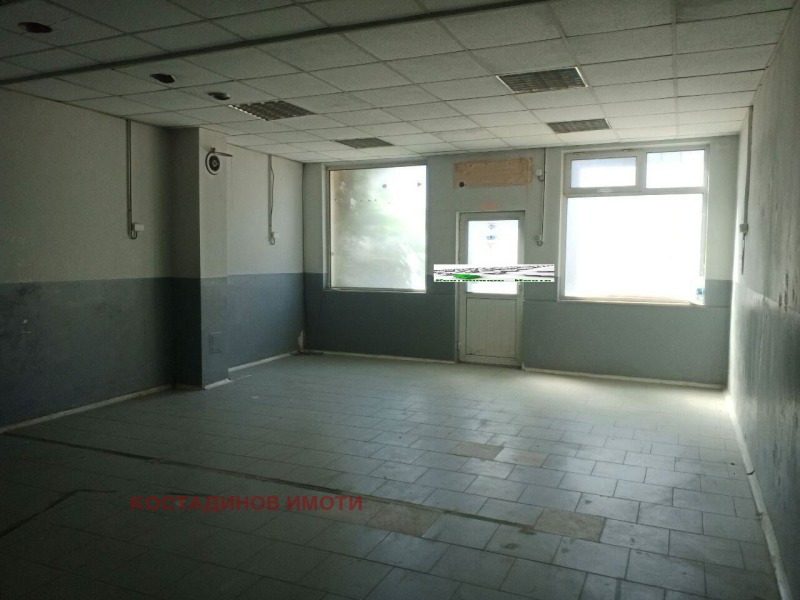 Te huur  Opslag Plovdiv , Industrialna zona - Sever , 400 m² | 33353462 - afbeelding [4]