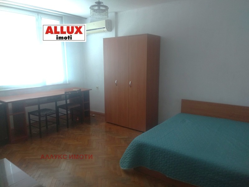 Дава под наем 1-СТАЕН, гр. Русе, Възраждане