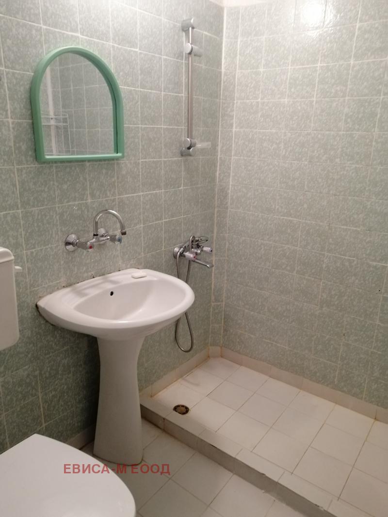 Te huur  Studio Sofia , Nadezjda 1 , 50 m² | 94125644 - afbeelding [8]