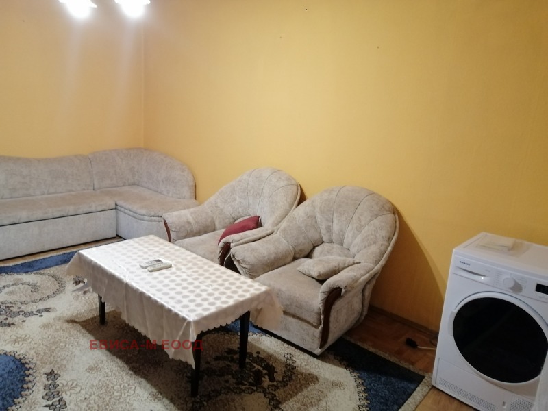 Te huur  Studio Sofia , Nadezjda 1 , 50 m² | 94125644 - afbeelding [4]