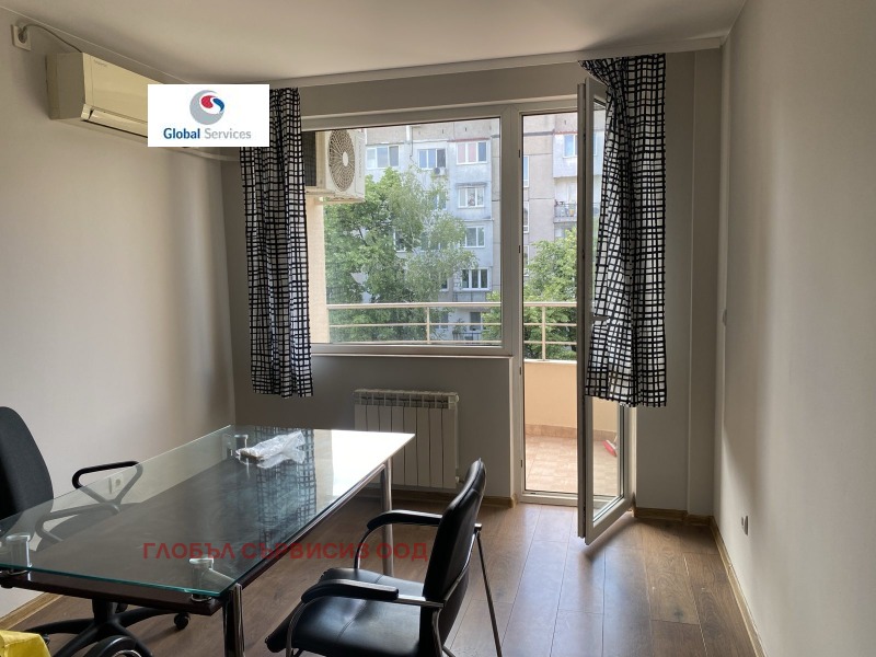För uthyrning  1 sovrum Sofia , Dianabad , 60 kvm | 72819970 - bild [8]