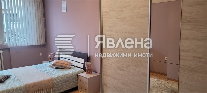 Дава под наем  3-стаен град София , Център , 120 кв.м | 75056272 - изображение [12]