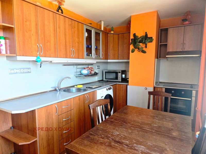Дава под Наем 3-СТАЕН в град Велико Търново, Колю Фичето - 72 кв.м / 350 € » 684.54 лв., КРЕДО ХОУМС