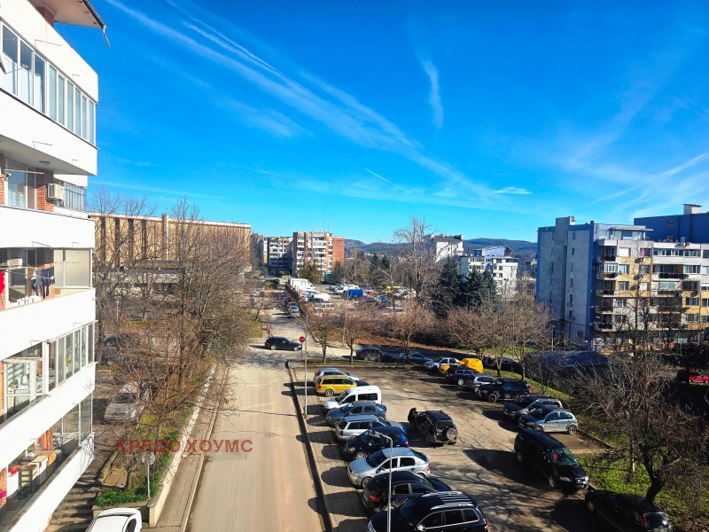 Дава под наем 3-СТАЕН, гр. Велико Търново, Колю Фичето, снимка 8 - Апартаменти - 53266298