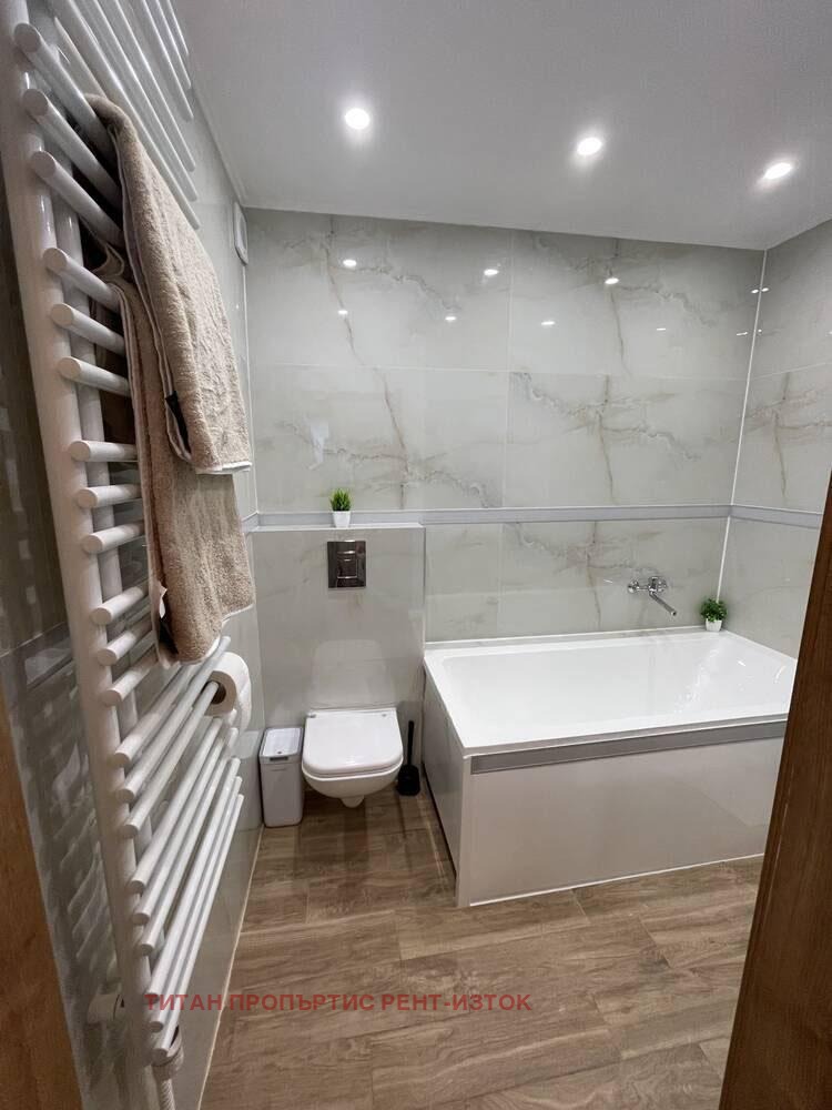 Kiadó  3+ hálószoba Burgas , Sarafovo , 180 négyzetméter | 62315983 - kép [9]