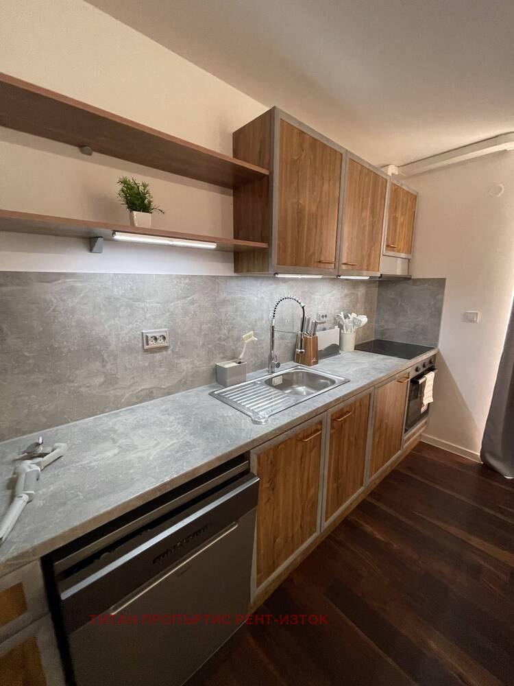Kiadó  3+ hálószoba Burgas , Sarafovo , 180 négyzetméter | 62315983 - kép [2]