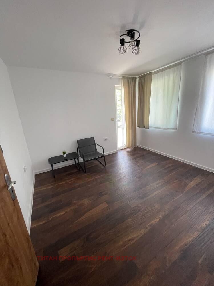 Kiadó  3+ hálószoba Burgas , Sarafovo , 180 négyzetméter | 62315983 - kép [10]
