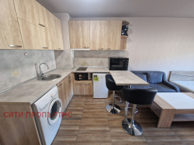 Studio Idealen țentâr, Blagoevgrad