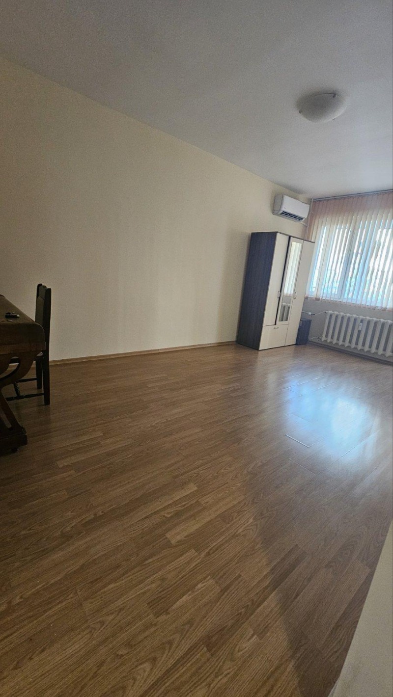 Издаје се  1 спаваћа соба Софија , Лозенец , 75 м2 | 65023384 - слика [6]