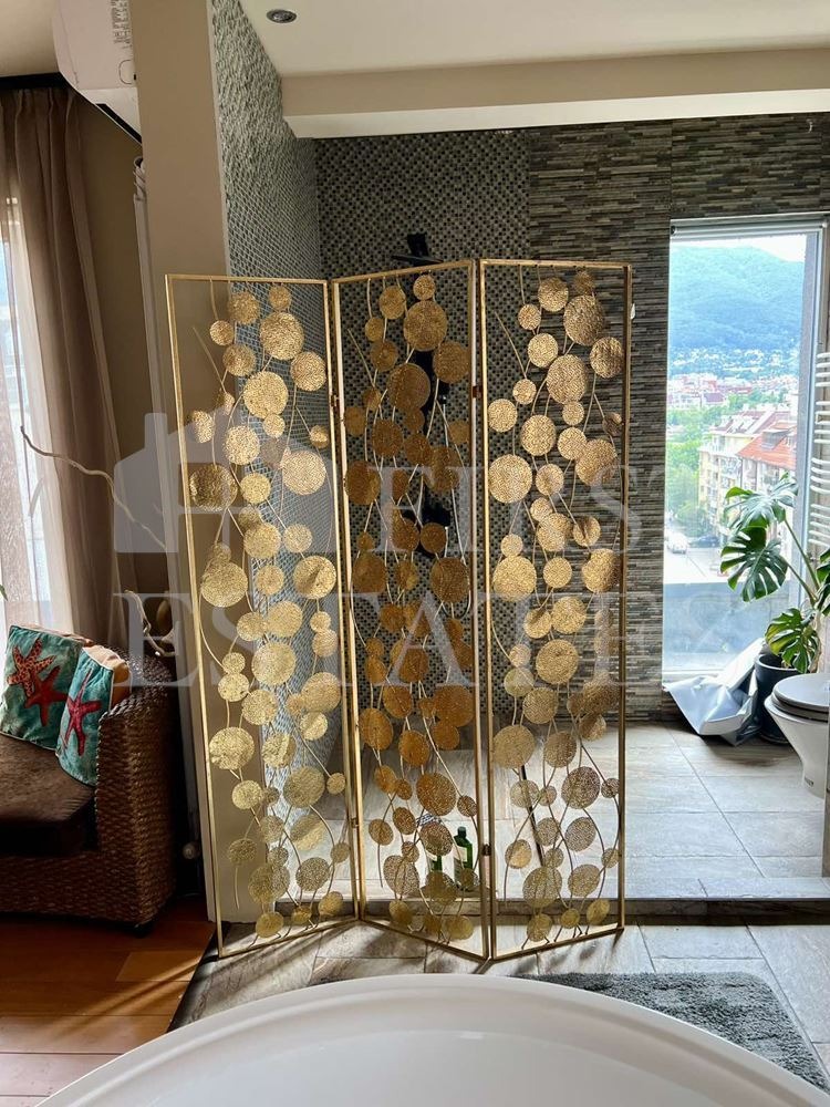 Vuokrattavana  3 makuuhuonetta Sofia , Manastirski livadi , 390 neliömetriä | 22246967 - kuva [17]