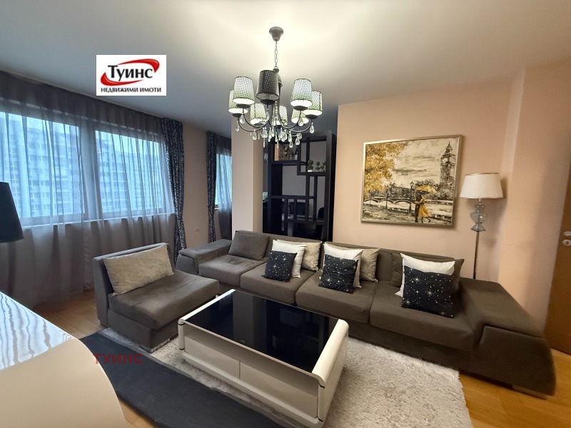 Дава под наем 3-СТАЕН, гр. Пловдив, Център