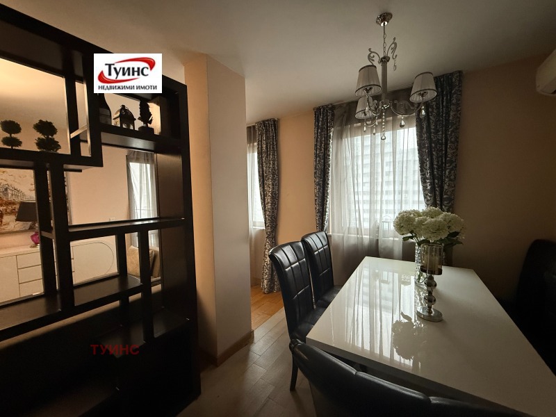 Дава под наем 3-СТАЕН, гр. Пловдив, Център, снимка 2 - Апартаменти - 53200457