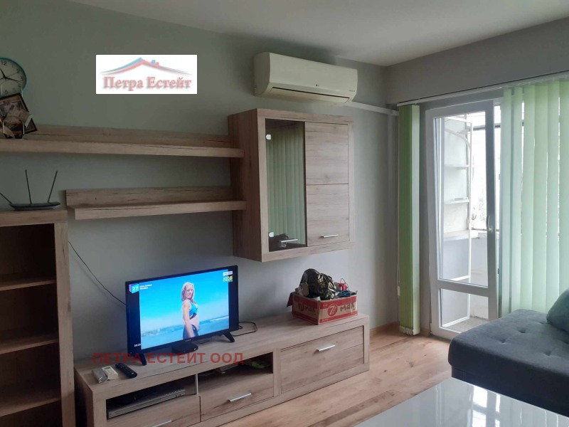 Дава под Наем 2-СТАЕН в град Варна, Цветен квартал - 80 кв.м / 409.03 € » 800 лв., ПЕТРА ЕСТЕЙТ ООД